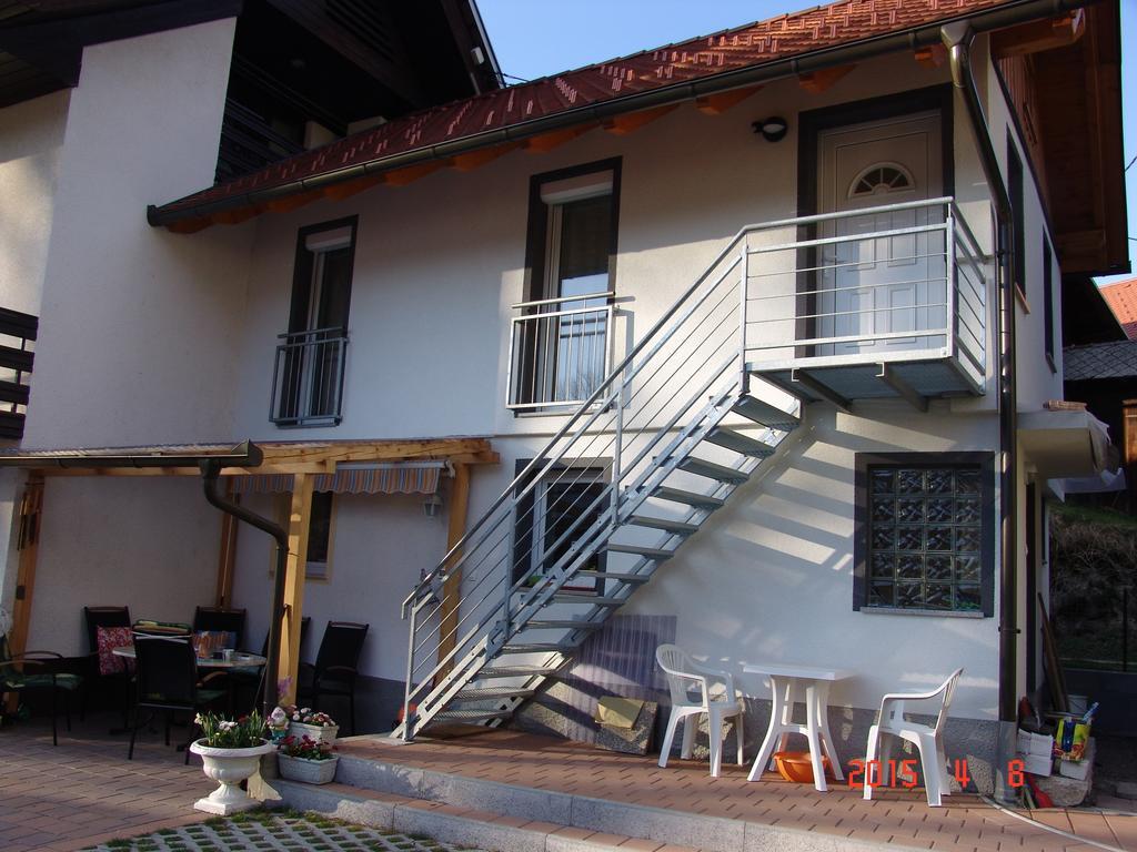 Apartments Lana Блед Стая снимка